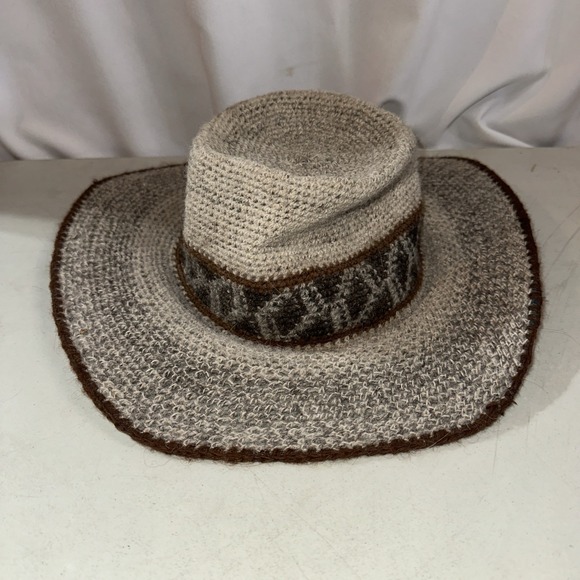 Aristos Accessories - Vintage Handmade in Peru Hand Woven Crocheted Cowboy Aztec South American Hat